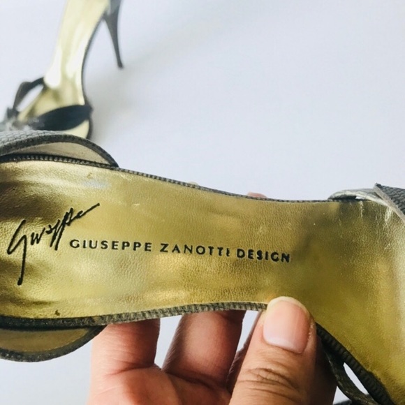 Giuseppe Zanetti Woman’s silver Heels Size… - Picture 3 of 8